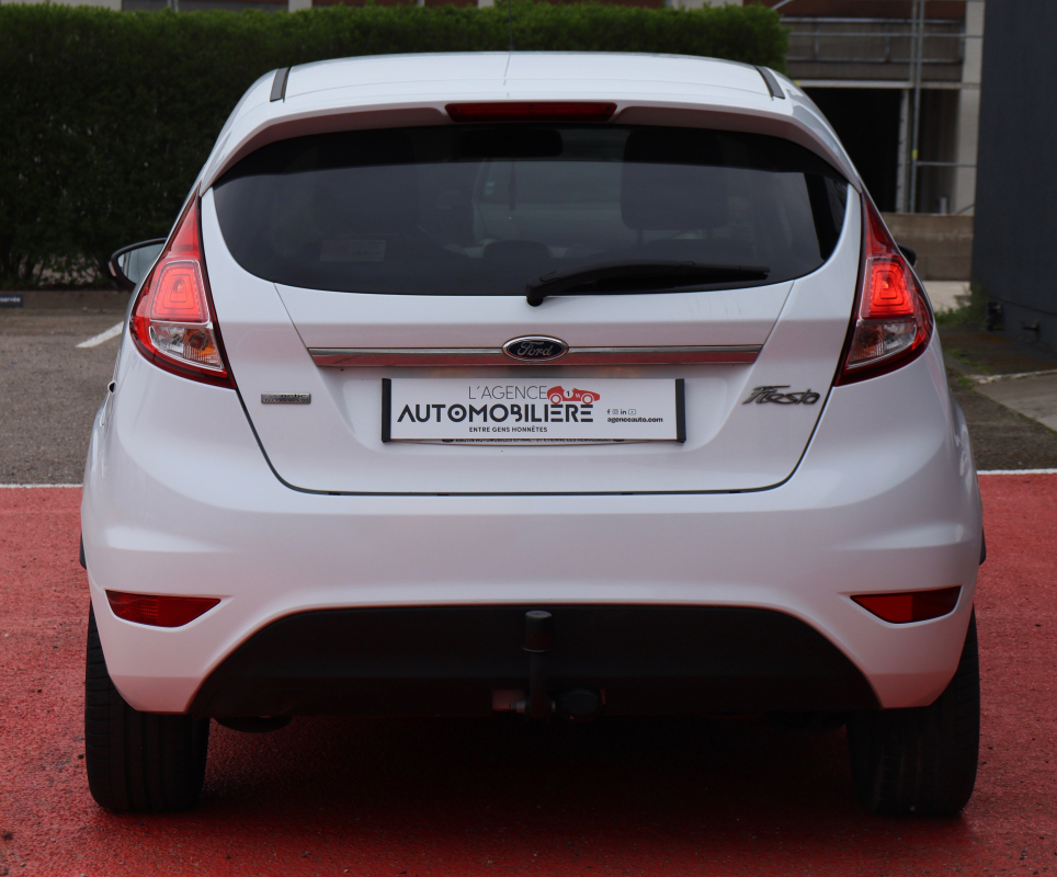 Ford Fiesta — 6