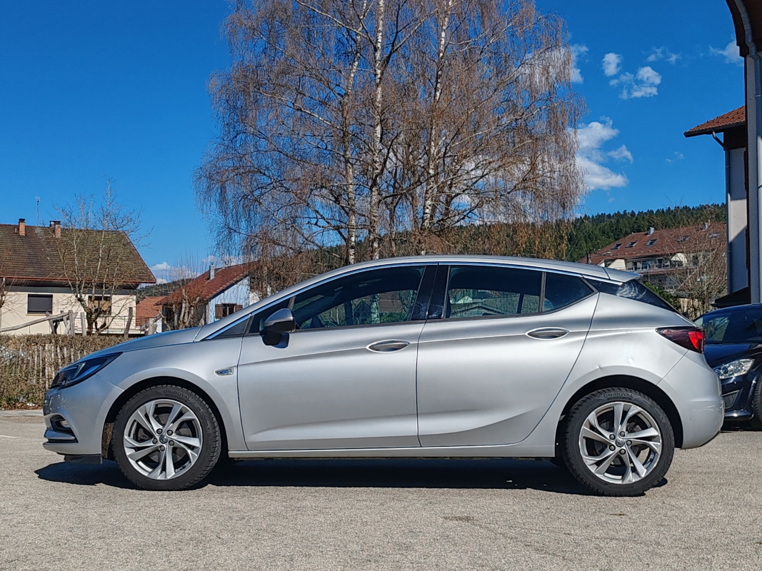 Opel Astra — 2