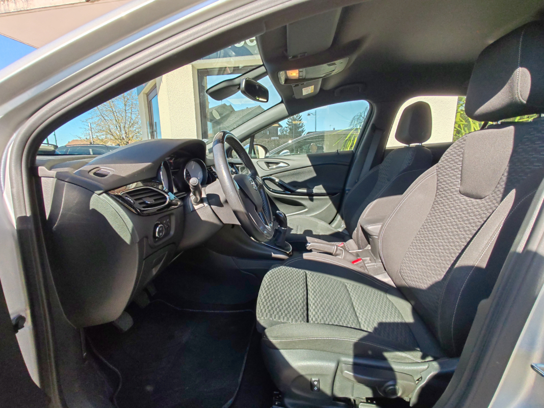 Opel Astra — 12