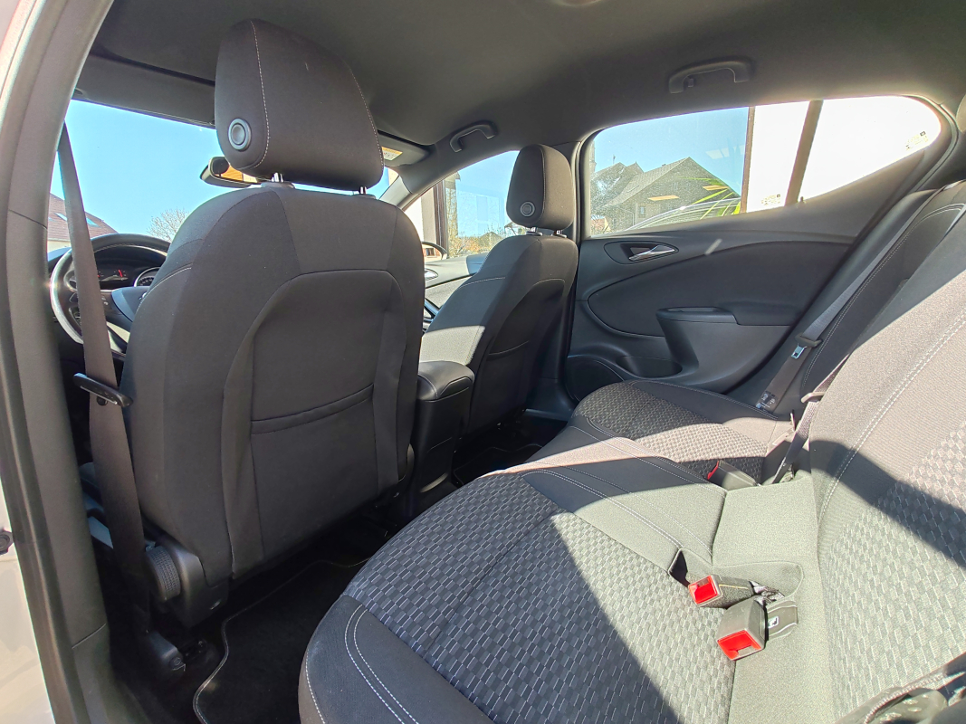 Opel Astra — 14
