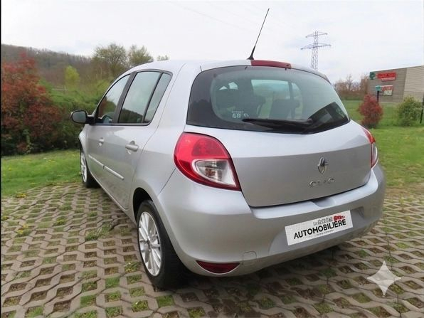 Renault Clio — 5