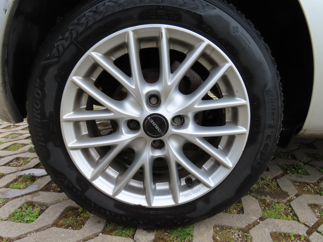 Renault Clio — 13