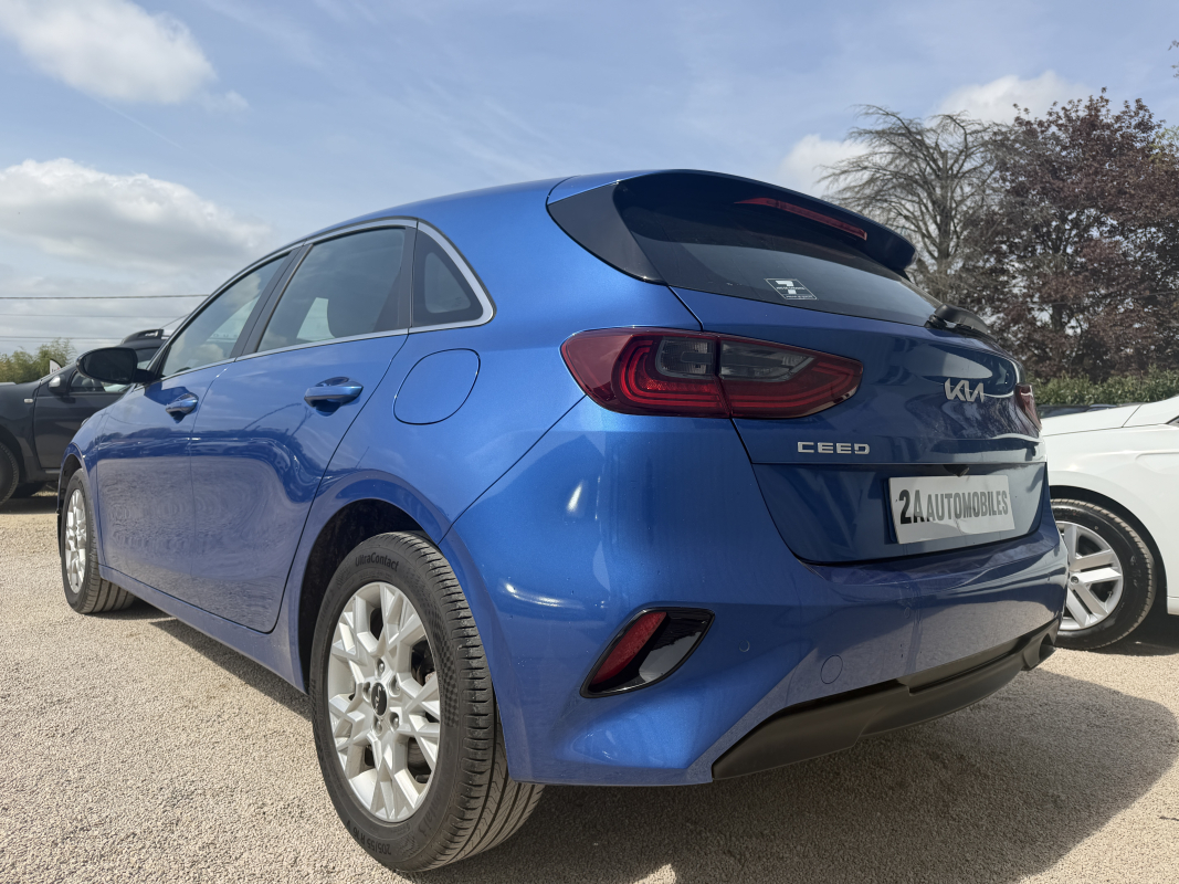 Kia Ceed — 5
