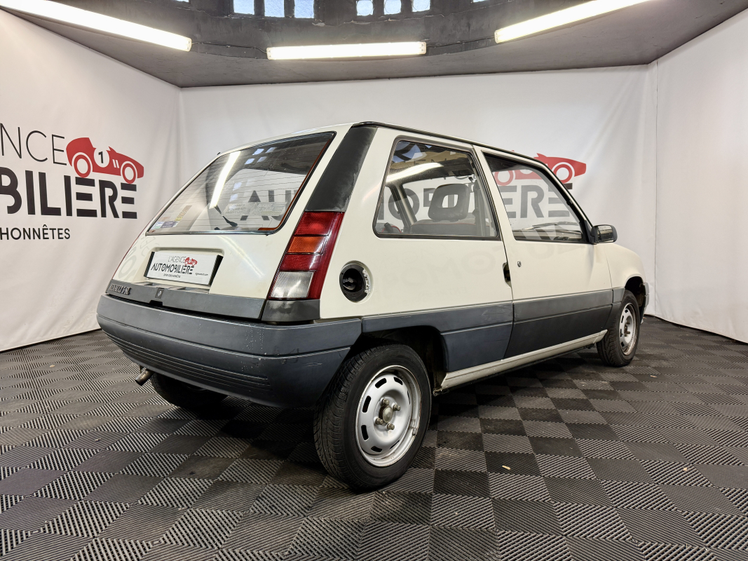 Renault Super 5 — 5