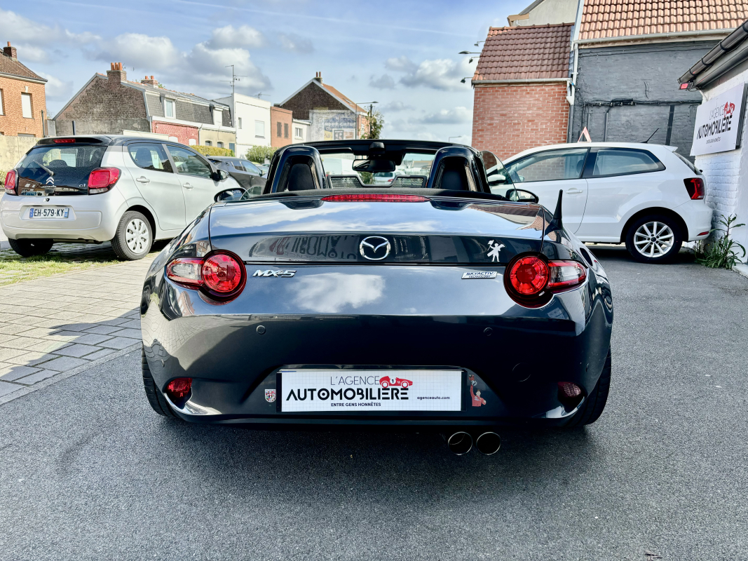 Mazda MX5 — 4