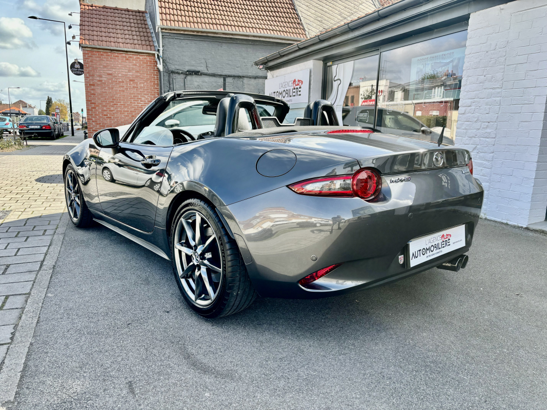 Mazda MX5 — 3