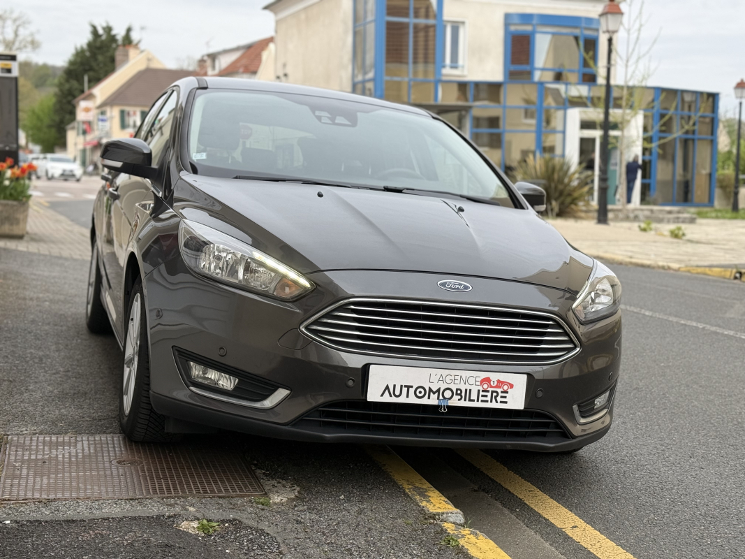 Ford Focus — 3