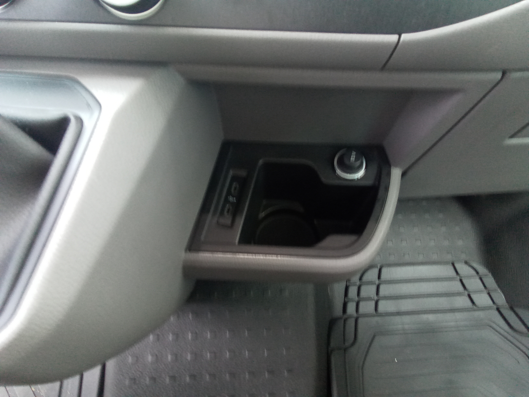 Volkswagen Transporter — 25