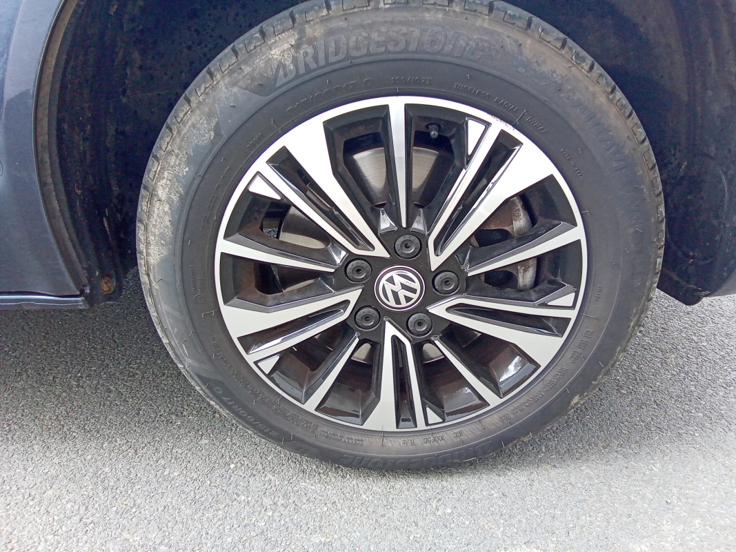 Volkswagen Transporter — 22