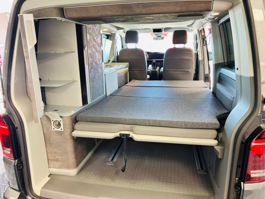 Volkswagen California — 23