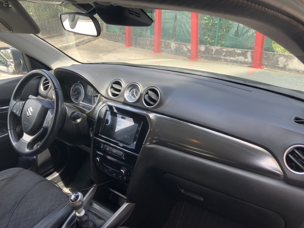 Suzuki Vitara — 3