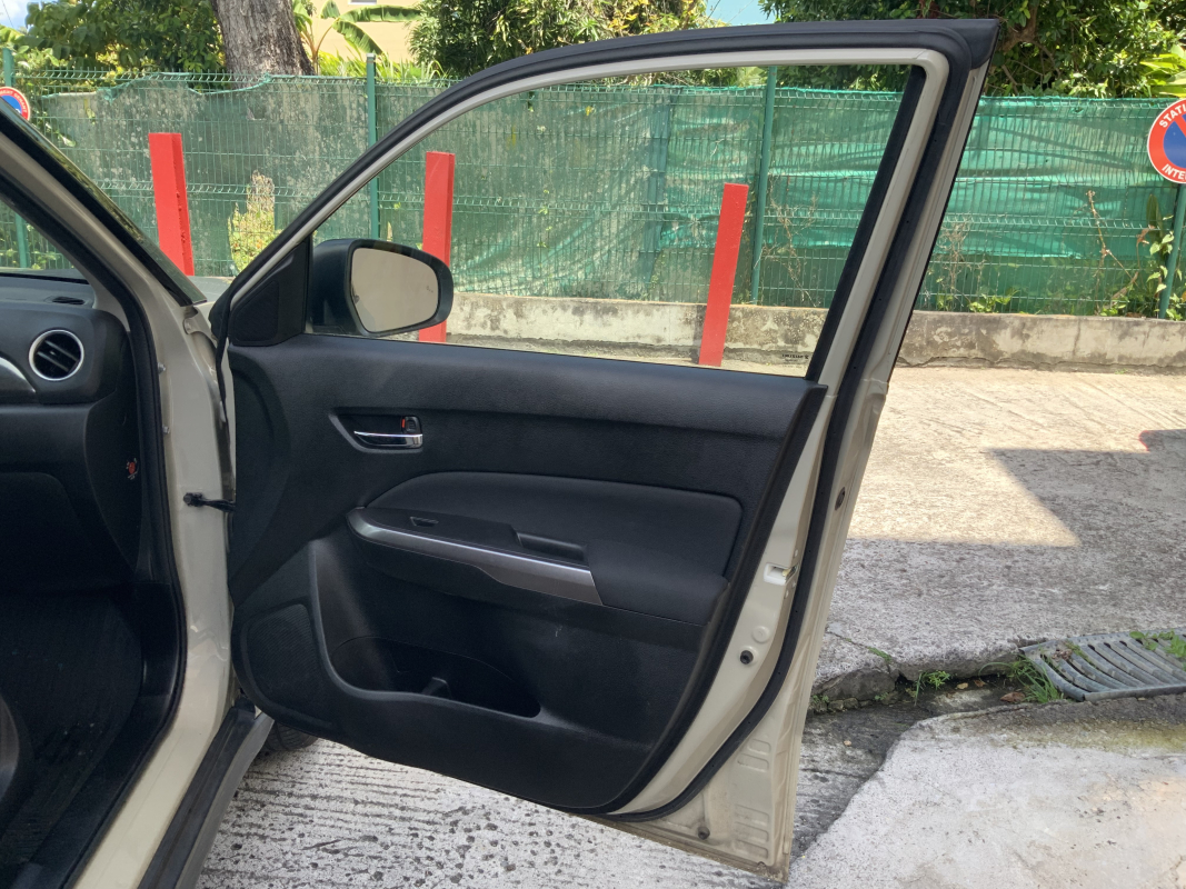 Suzuki Vitara — 2
