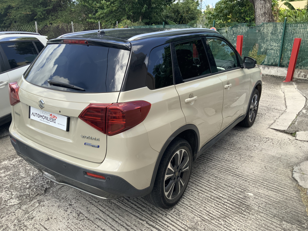 Suzuki Vitara — 12
