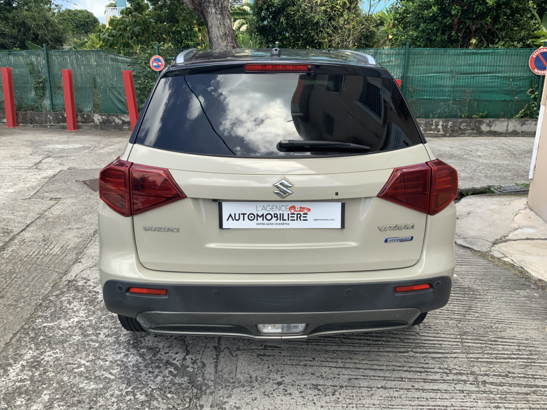 Suzuki Vitara — 11