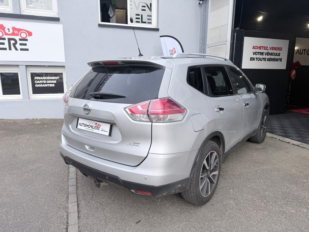 Nissan X-Trail — 2