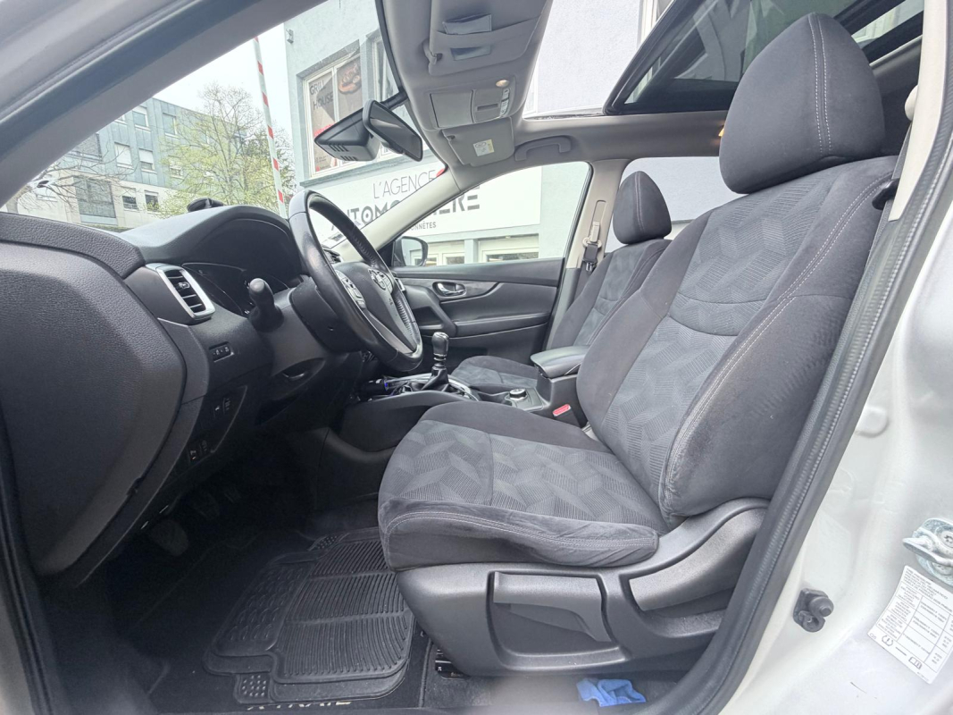 Nissan X-Trail — 4