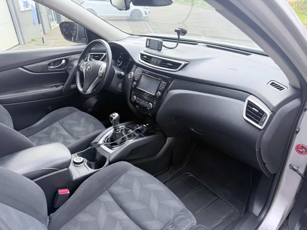Nissan X-Trail — 10