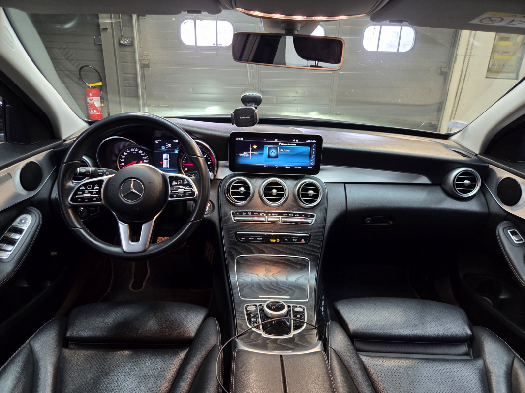 Mercedes Classe C — 16