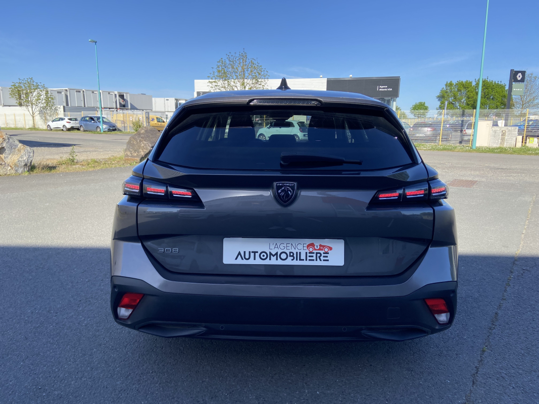 Peugeot 308 SW — 7