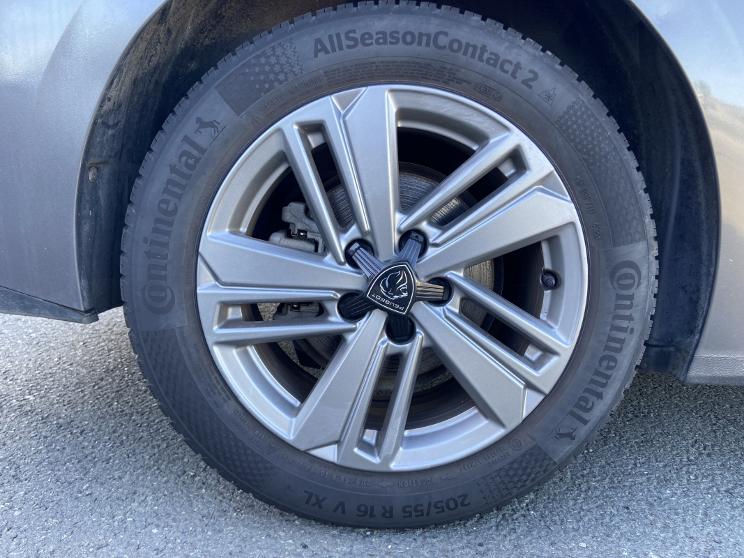 Peugeot 308 SW — 30