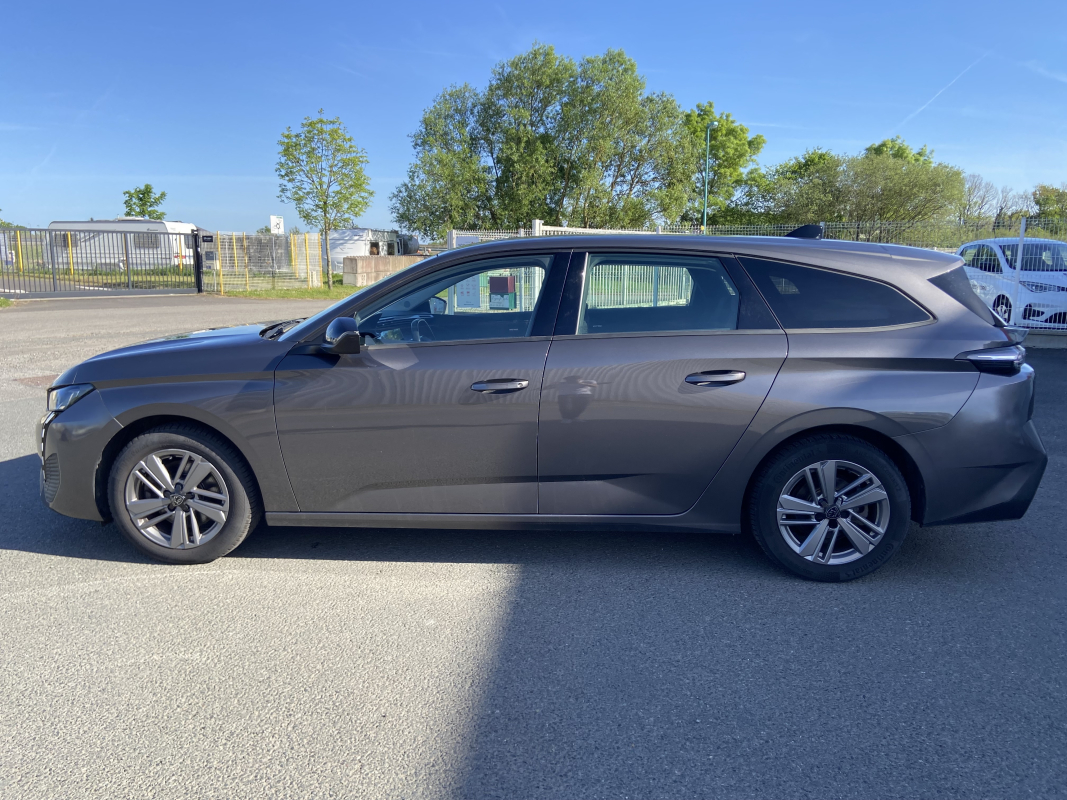 Peugeot 308 SW — 10