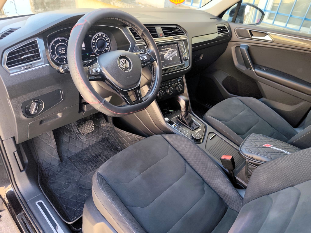 Volkswagen Tiguan — 10