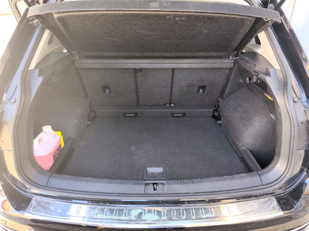 Volkswagen Tiguan — 18