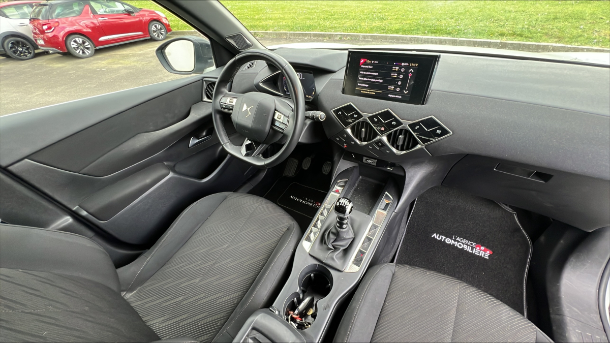 DS DS 3 Crossback — 19