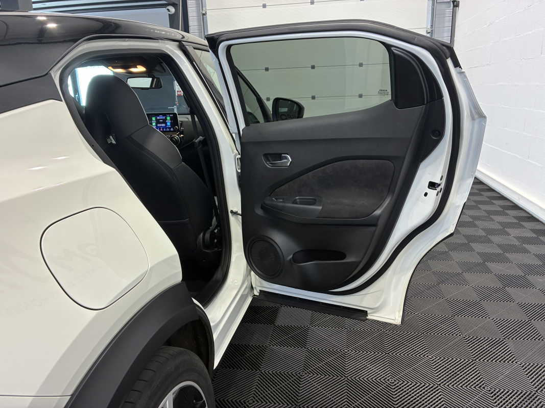Nissan Juke — 16