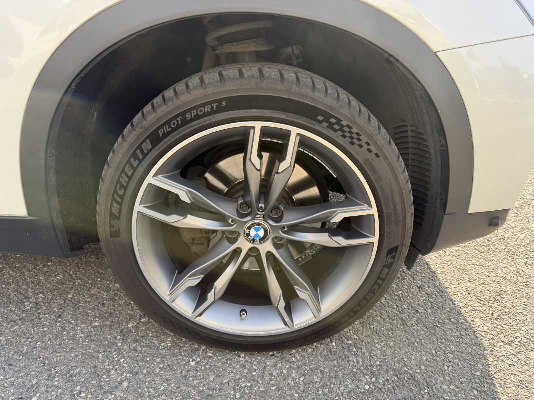 Bmw X4 — 14