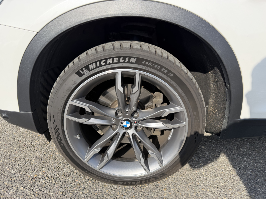 Bmw X4 — 16