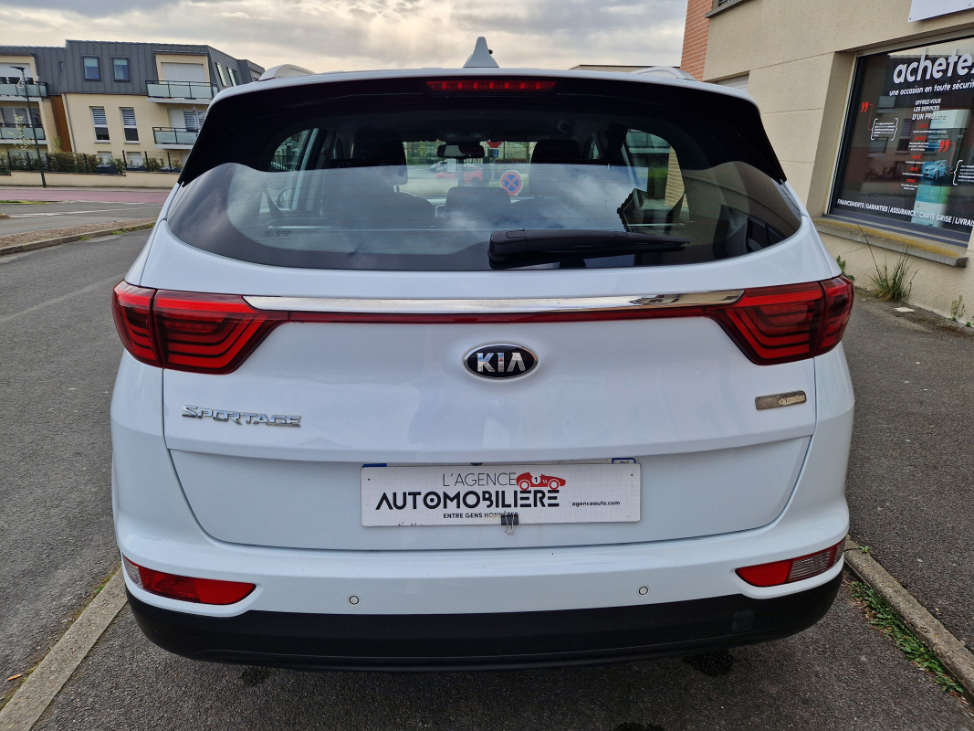 Kia Sportage — 4