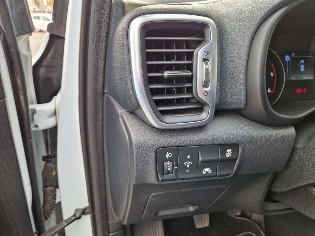 Kia Sportage — 36