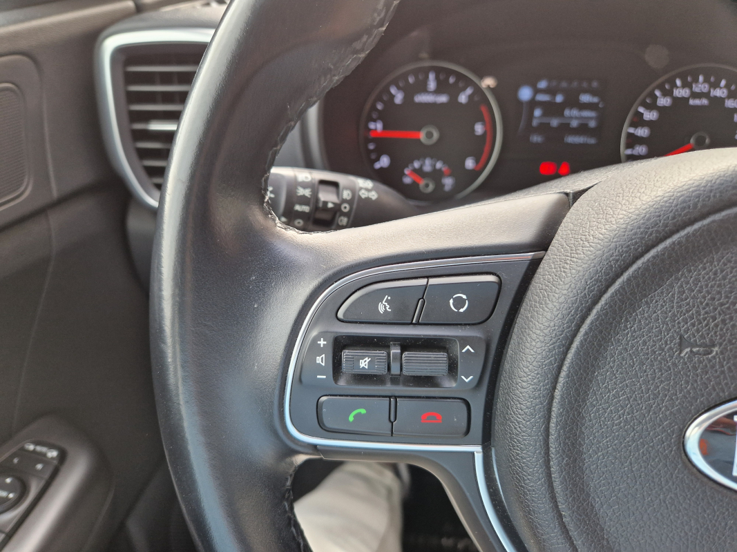 Kia Sportage — 30
