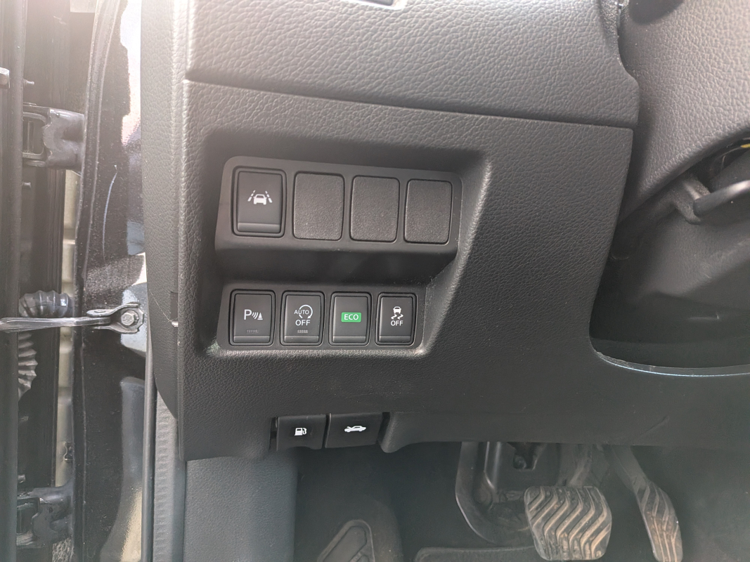 Nissan Qashqai — 13