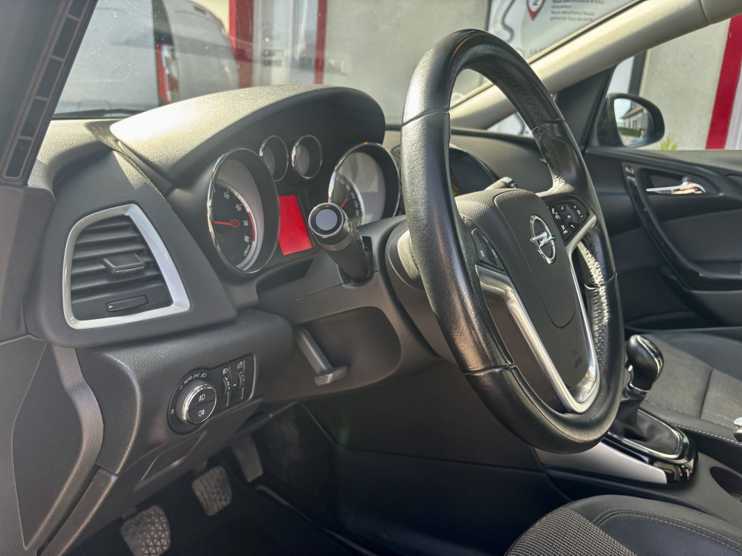 Opel Astra — 28