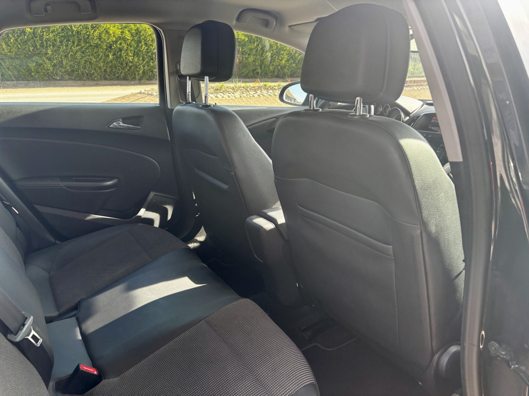 Opel Astra — 21