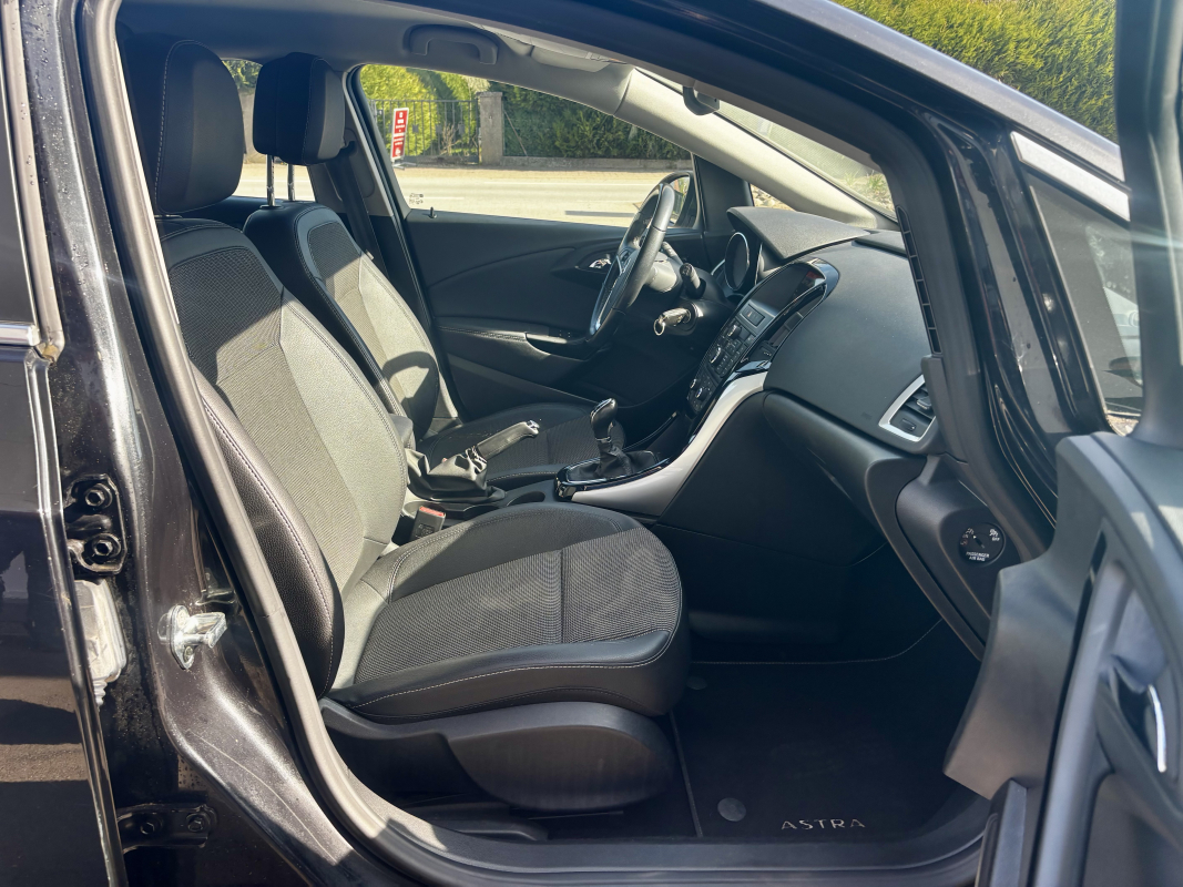 Opel Astra — 16