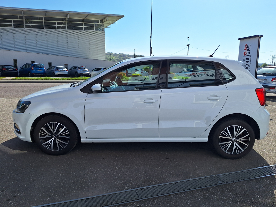 Volkswagen Polo — 4