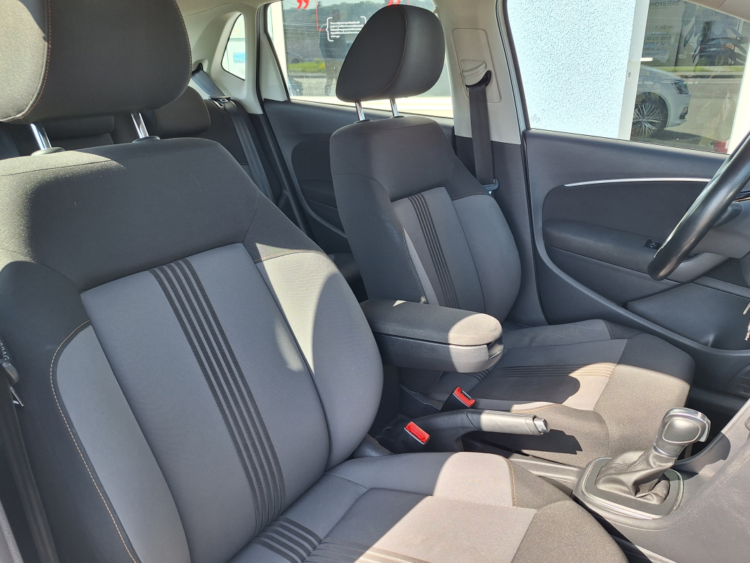 Volkswagen Polo — 13