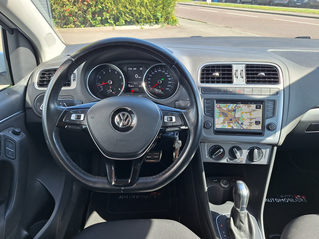 Volkswagen Polo — 15