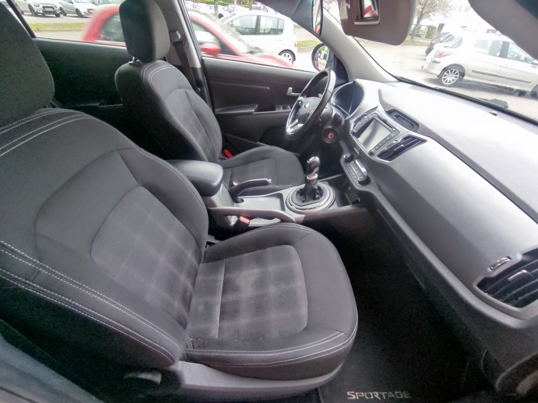 Kia Sportage — 11