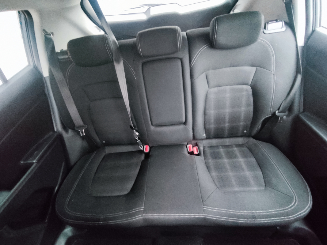 Kia Sportage — 17