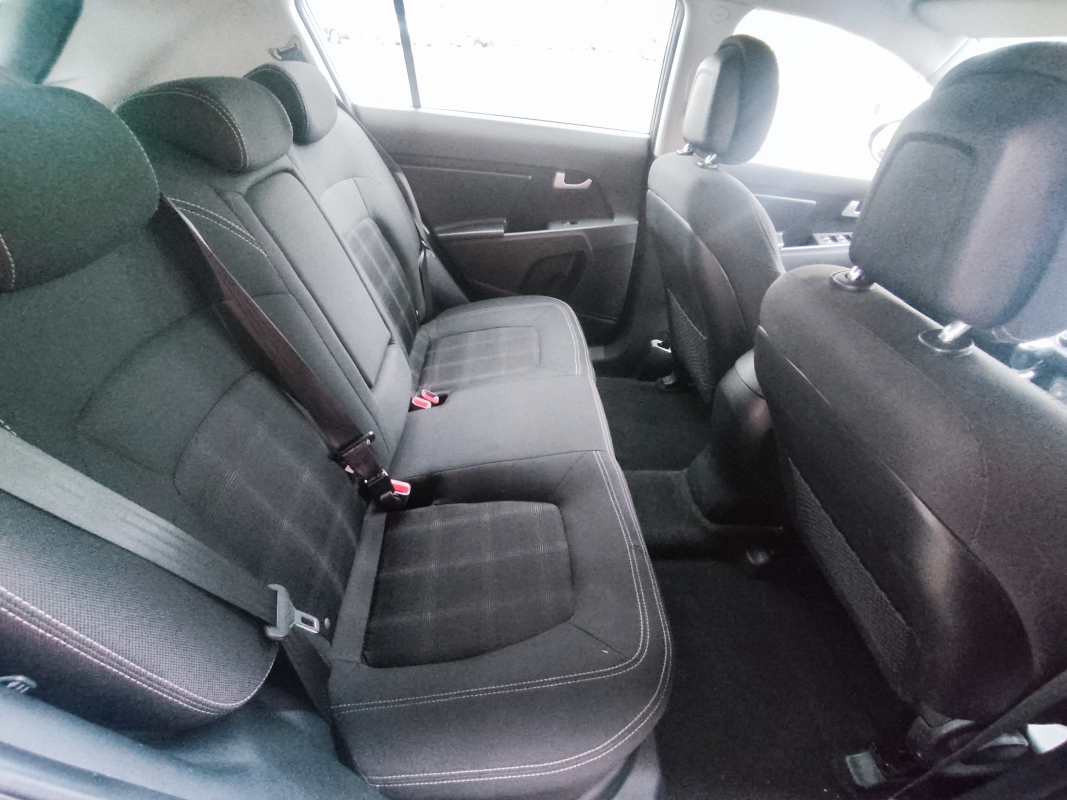 Kia Sportage — 18