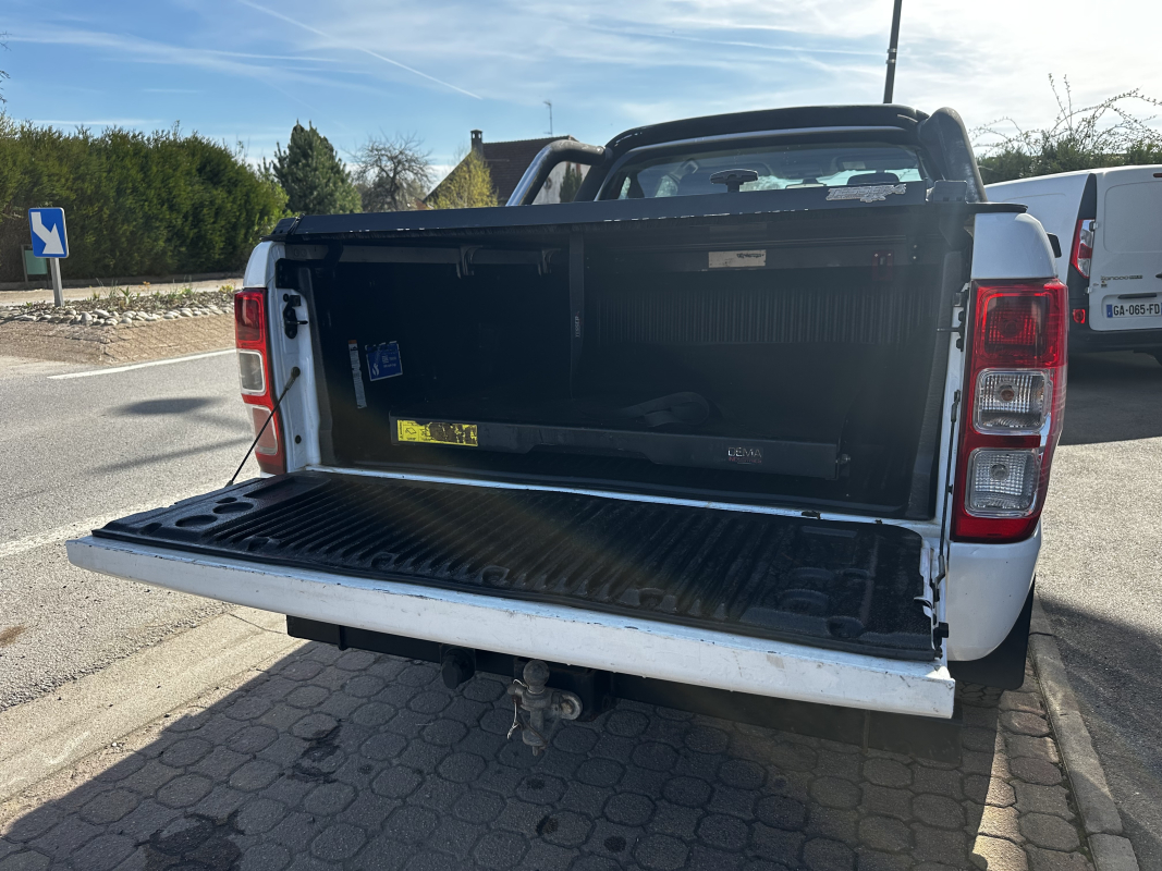Ford Ranger — 12