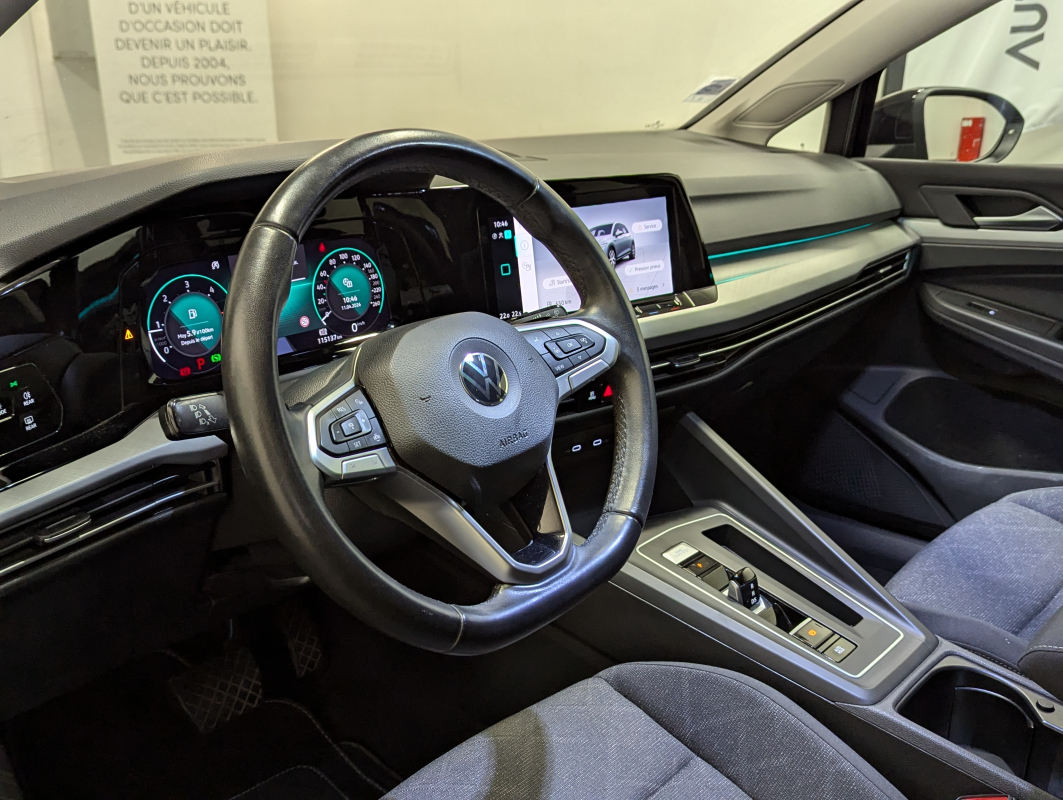 Volkswagen Golf — 7
