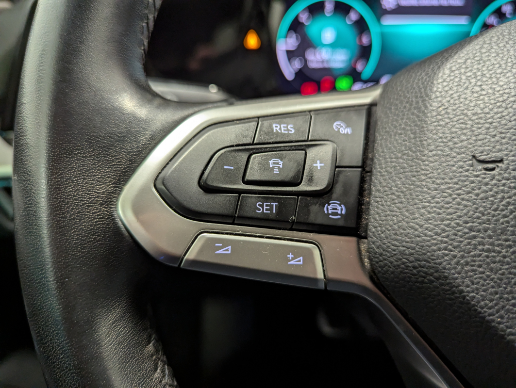 Volkswagen Golf — 20