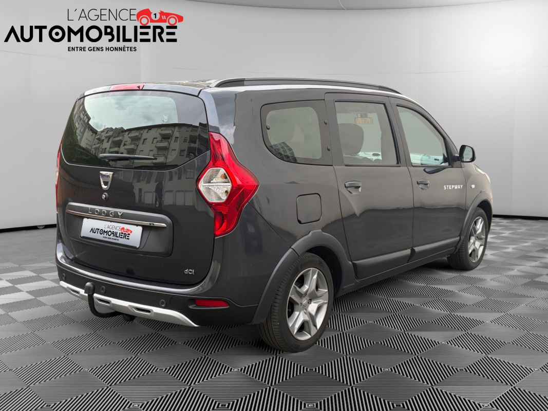 Dacia Lodgy — 4