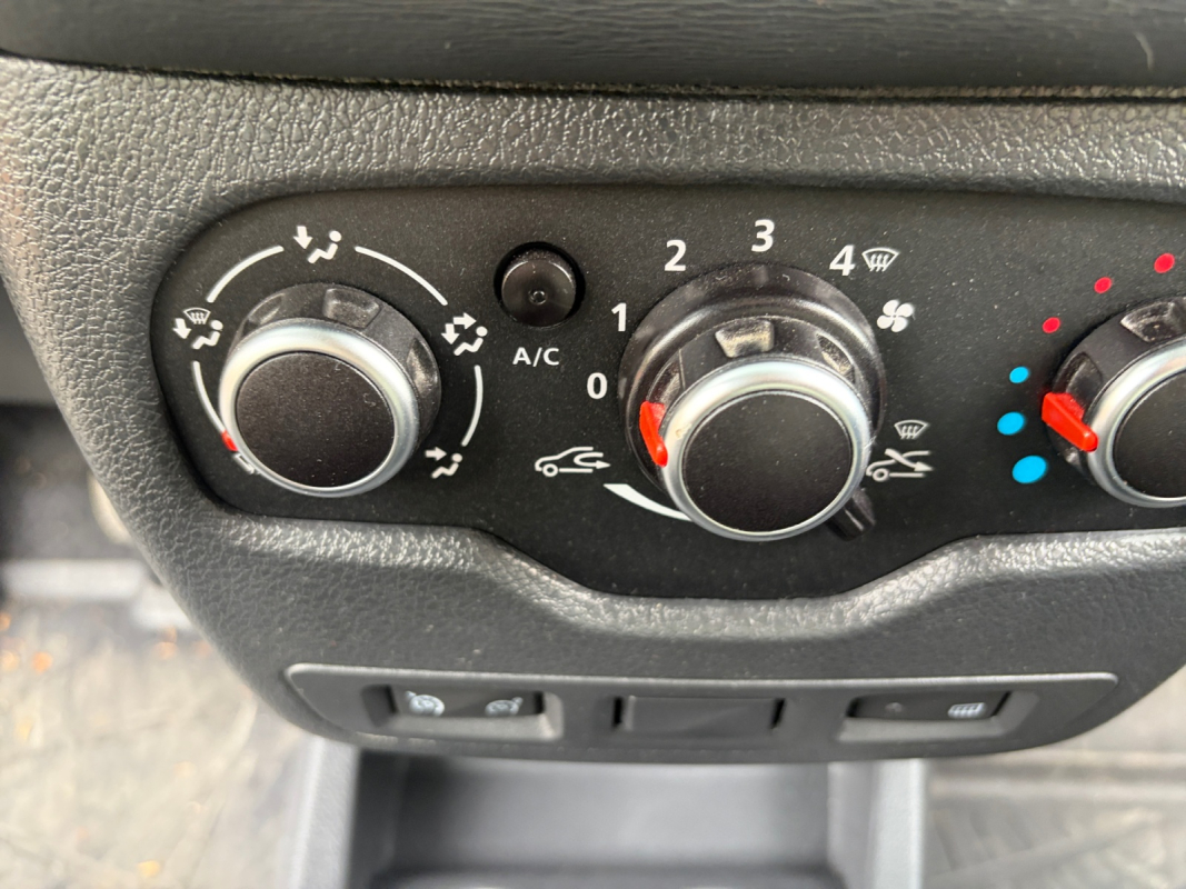 Dacia Lodgy — 22