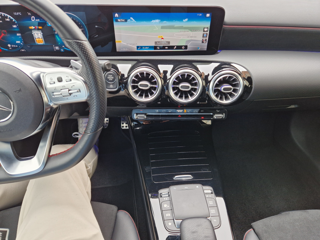 Mercedes Classe A — 14